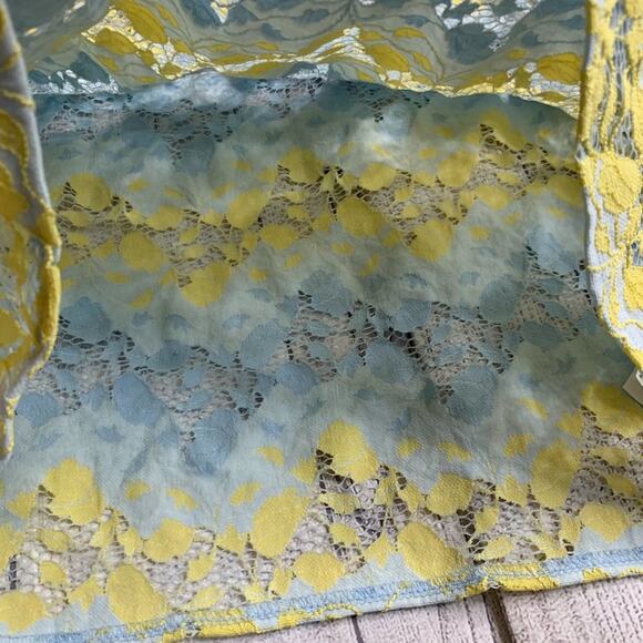 Zara Blue & Yellow Lace Blouse Size Small - Picture 4 of 7